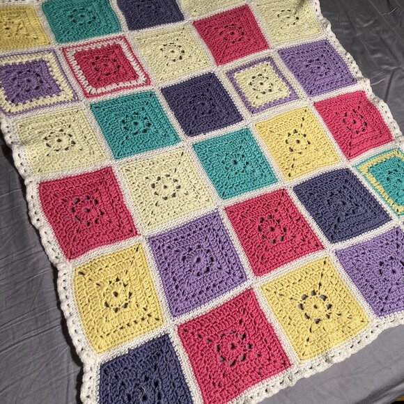 Handmade Crochet Granny Square Blanket – Pastel Multicolour Throw - Picture 3 of 9